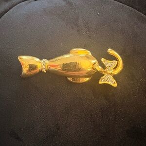 Vintage CAT Brooch With Diamond Bow